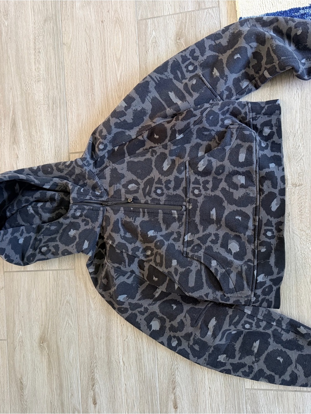 lululemon athletica Kids Hooded Leopard-Print Puffer Jacket - Black & Gray